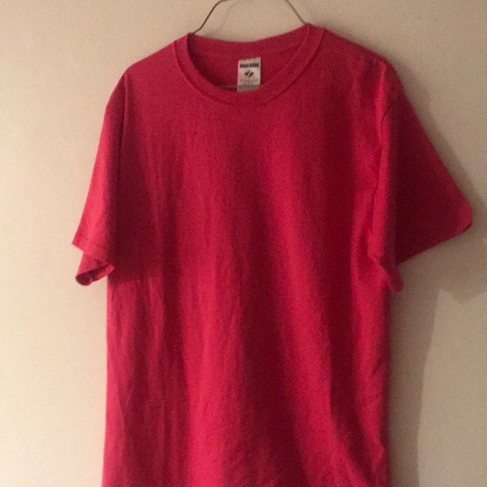 Hot Pink tee absolute lady impresser! Heavyweight blend by Jerzees Med mens